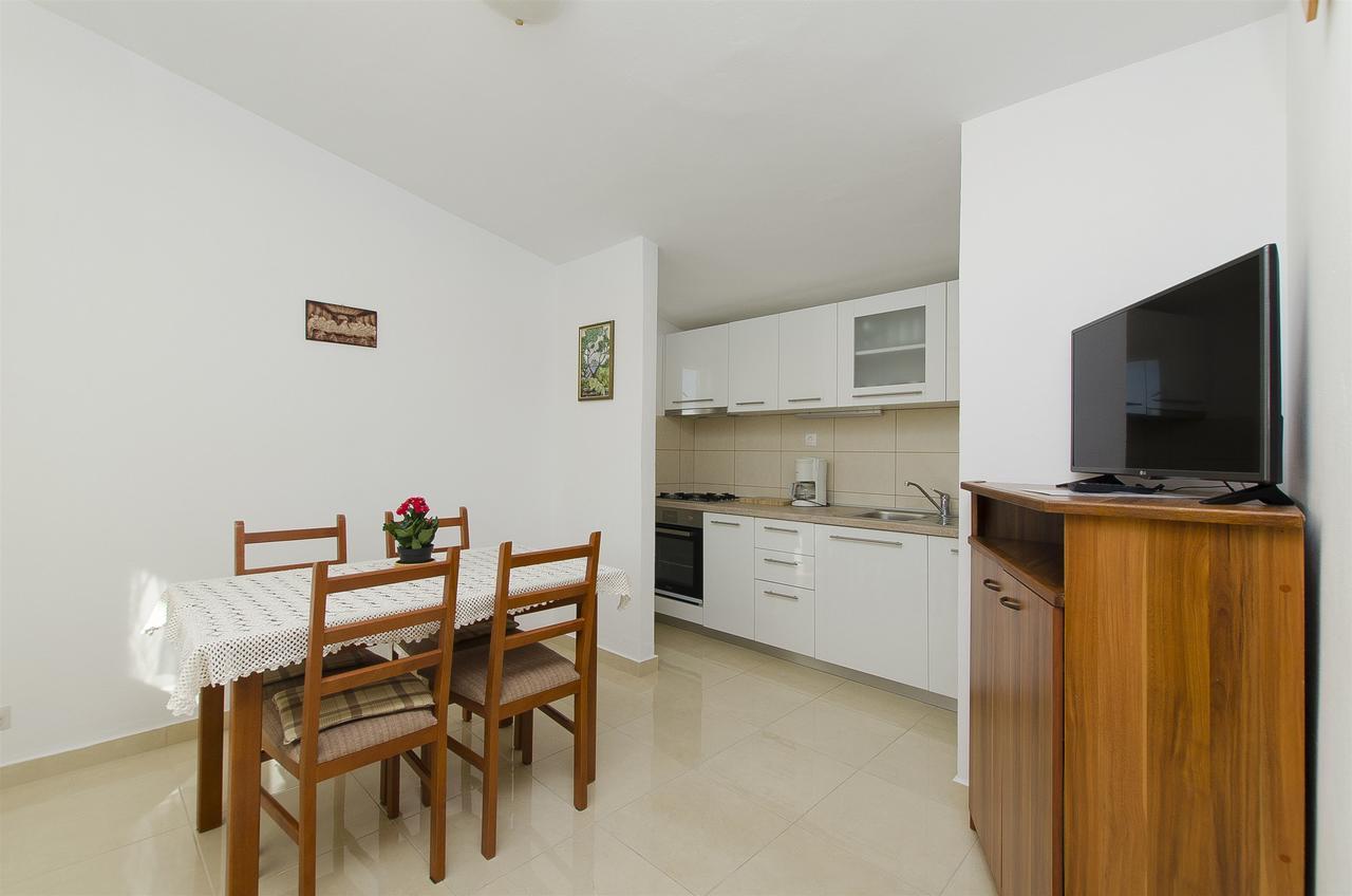 Apartment Josipa Primošten Esterno foto